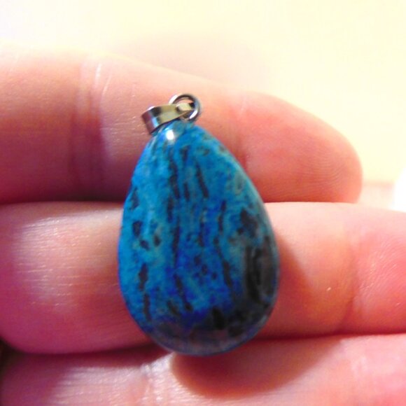 BEAUTIFUL TURQUOISE or LAPIS or ?? PENDANT with SILVER BAIL - Picture 5 of 5